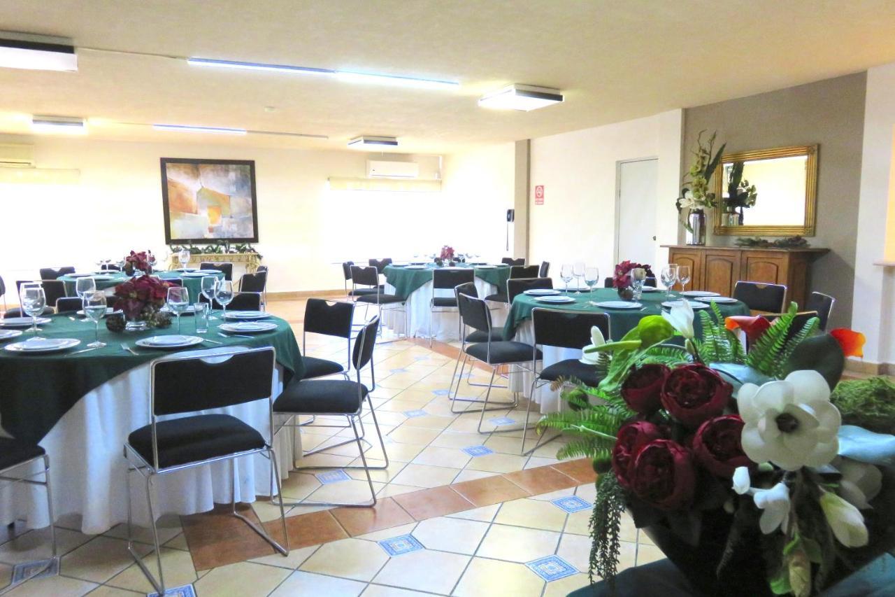 Hotel Huizache Saltillo Exterior photo